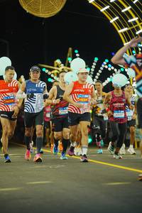 BIB: 7741, 0000000, 40087, 0241
                            <button type="button" onclick="openModal(22814308)" class="btn btn-primary btn-sm float-right btn-popup" data-toggle="modal" data-target=".modal-high-quality">
                        <i class="fas fa-shopping-cart"></i> Add to Cart
                    </button>
                                            <button type="button" onclick="isThisMe(22814308, true)" class="btn btn-success btn-sm float-right btn-popup btn-isme hidden" data-toggle="tooltip" data-placement="bottom" title="นี่คือรูปของคุณใช่ไหม คลิกที่นี่เพื่อเอาเข้าอัลบั้ม">
                        <i class="fas fa-plus"></i> Add to album
                    </button>
                    <button type="button" onclick="isThisMe(22814308, false)" class="btn btn-warning btn-sm float-right btn-popup btn-isnotme hidden">
                        <i class="fas fa-ban"></i> Remove from album
                    </button>